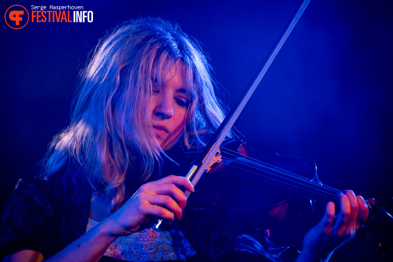 The New Eves op Eurosonic Noorderslag (ESNS) 2026 - Donderdag foto