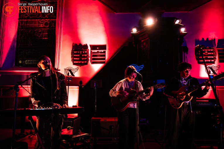 Fine op Eurosonic Noorderslag (ESNS) 2026 - Donderdag foto