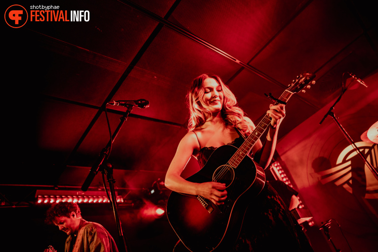 Isabel van Gelder op Eurosonic Noorderslag (ESNS) 2026 - Zaterdag foto