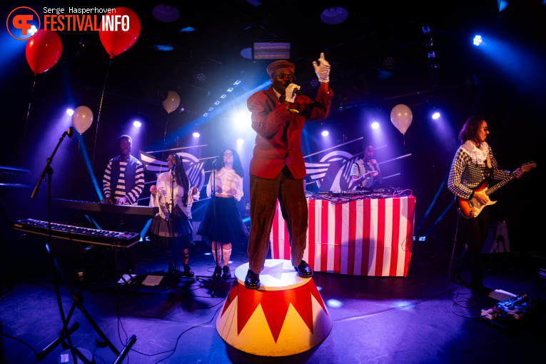 Stay Away From Dante! op Eurosonic Noorderslag (ESNS) 2026 - Zaterdag foto