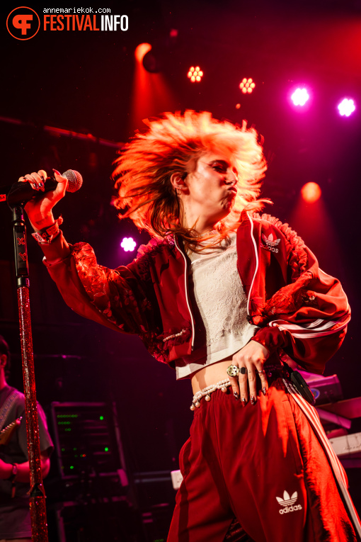 XXJULÍA op Eurosonic Noorderslag (ESNS) 2026 - Zaterdag foto