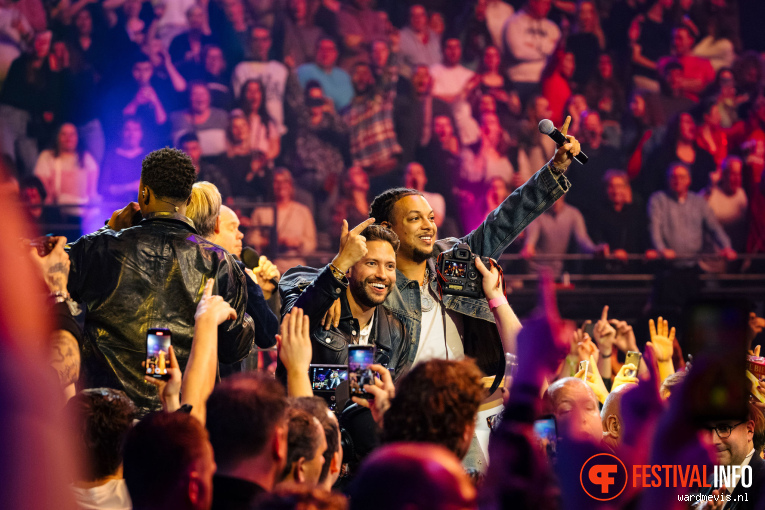 Ronnie Flex op De Vrienden van Amstel LIVE - 09/01 - Ahoy foto