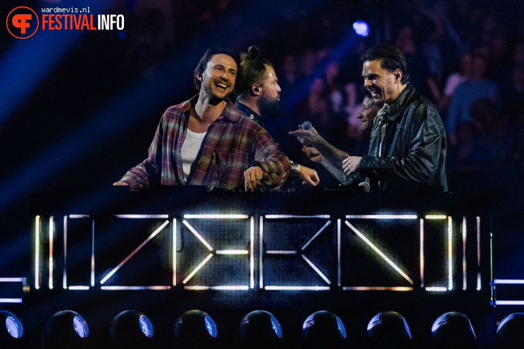 Lucas en Steve op De Vrienden van Amstel LIVE - 09/01 - Ahoy foto