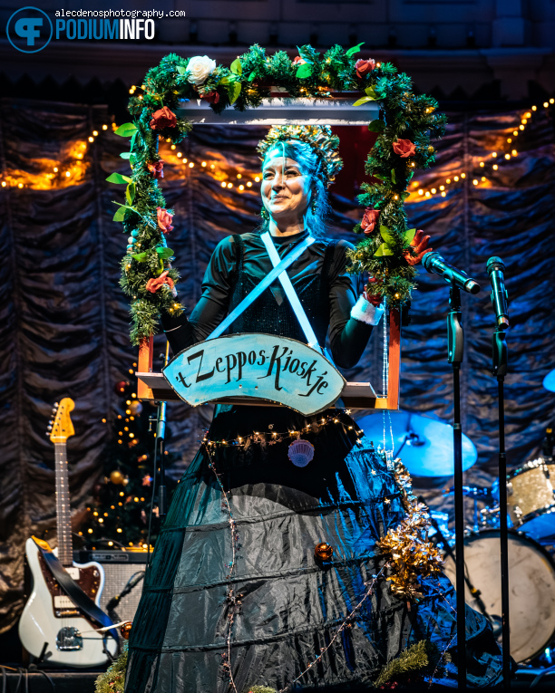 De Grote Zeppos Kerst Show op De Grote Zeppos Kerst Show - 24/12 - Paradiso foto