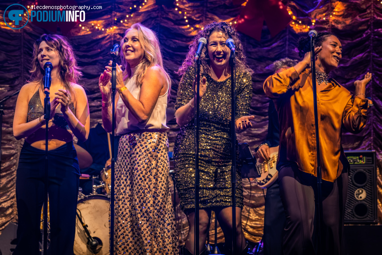 De Grote Zeppos Kerst Show op De Grote Zeppos Kerst Show - 24/12 - Paradiso foto