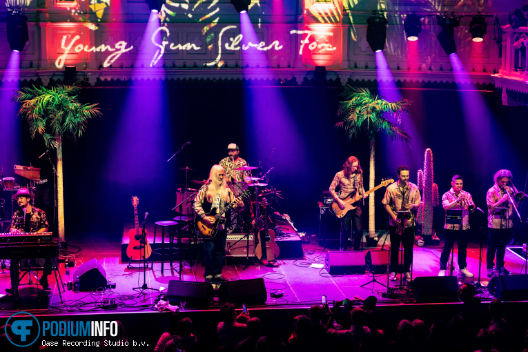 Young Gun Silver Fox op Young Gun Silver Fox - 13/01 - Paradiso foto