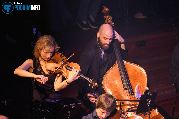 Amsterdam Sinfonietta op Amsterdam Sinfonietta / Maria Mena - 19/01 - Concertgebouw foto