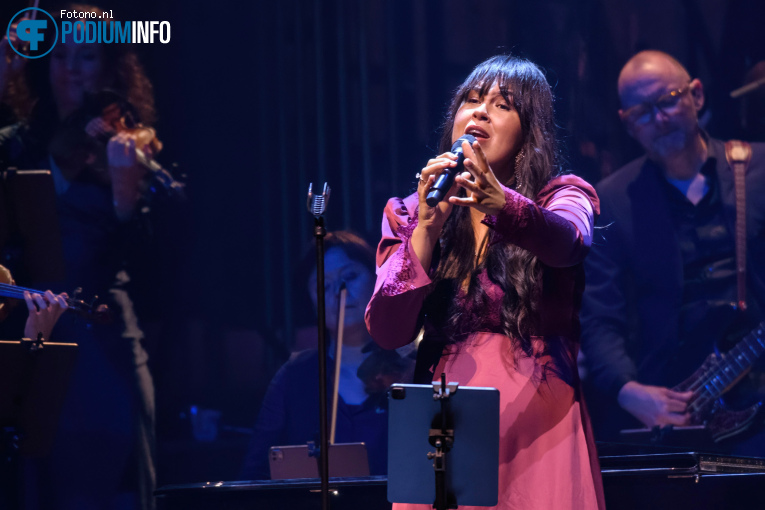 Maria Mena op Amsterdam Sinfonietta / Maria Mena - 19/01 - Concertgebouw foto