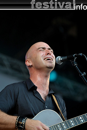 Ed Kowalczyk op Parkpop 2009 foto