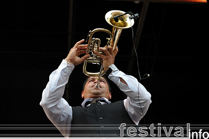 Shantel & Bucovina Club Orkestar op Parkpop 2009 foto