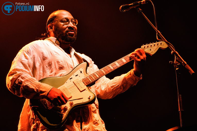Bartees Strange op Biffy Clyro - The Futique Tour - 30/01 - AFAS Live foto