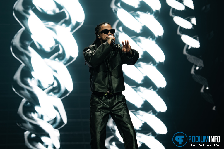 Bokoesam op New Wave in concert - Jubileumshow - 02/02 - Ziggo Dome foto