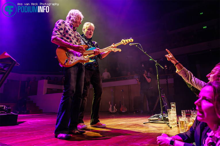 Het Goede Doel Revival op Het Goede Doel Revival Ft. Henk Westbroek - 06/02 - TivoliVredenburg foto