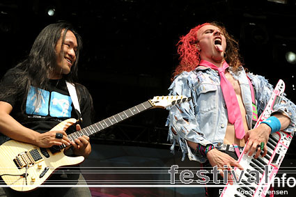 DragonForce op Graspop Metal Meeting 2009 foto