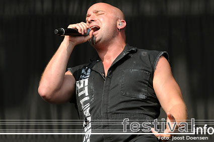 Disturbed op Graspop Metal Meeting 2009 foto