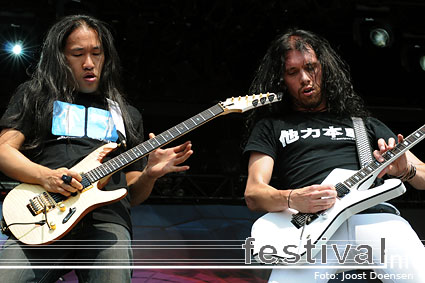 DragonForce op Graspop Metal Meeting 2009 foto