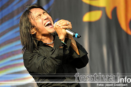 Journey op Graspop Metal Meeting 2009 foto