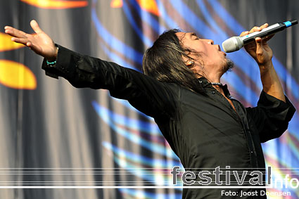 Journey op Graspop Metal Meeting 2009 foto