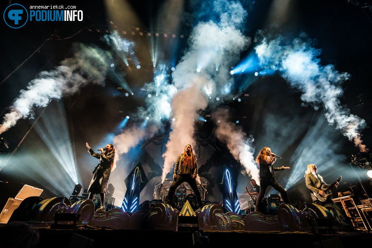 Amaranthe op Amaranthe en Epica - 07/02 - Ziggo Dome foto