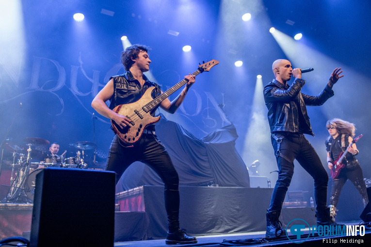 Induction op Visions Of Atlantis + Warkings - 13/02 - 013 foto