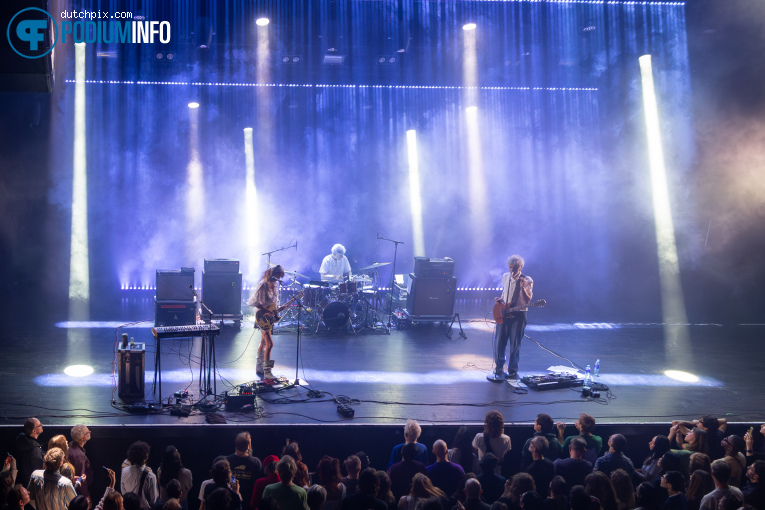 Blonde Redhead op Blonde Redhead - 15/02 - TivoliVredenburg foto