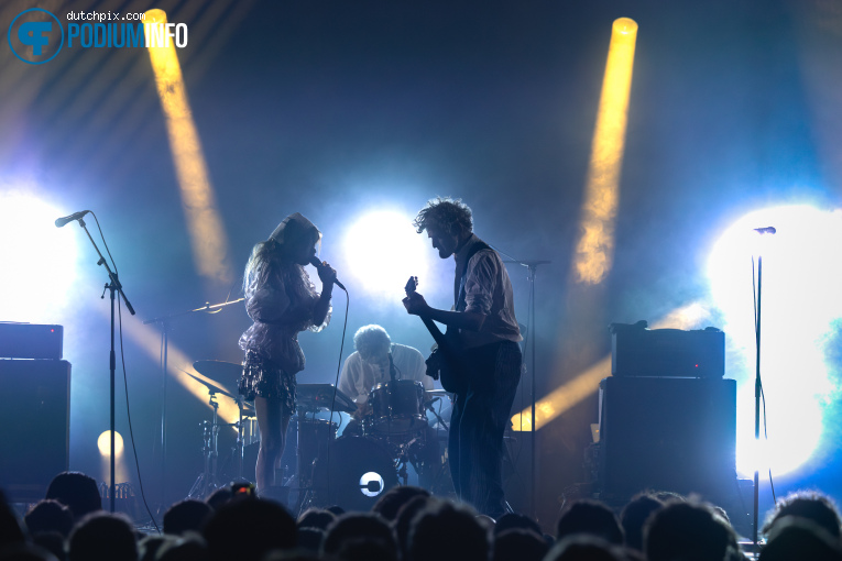 Blonde Redhead op Blonde Redhead - 15/02 - TivoliVredenburg foto