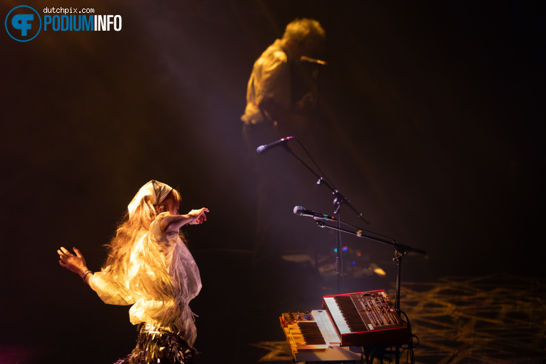 Blonde Redhead op Blonde Redhead - 15/02 - TivoliVredenburg foto