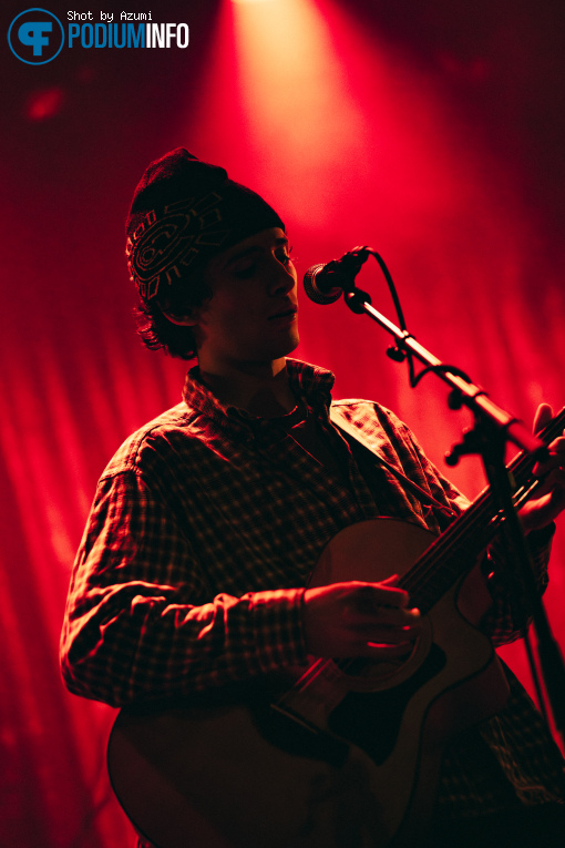 Kilu op Good Neighbours - 02/03 - Melkweg foto