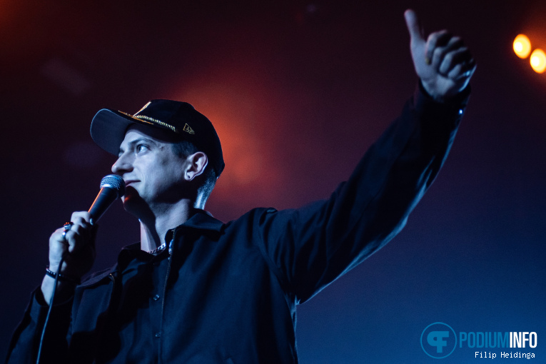 156/Silence op Fit For A King - 17/03 - 013 foto