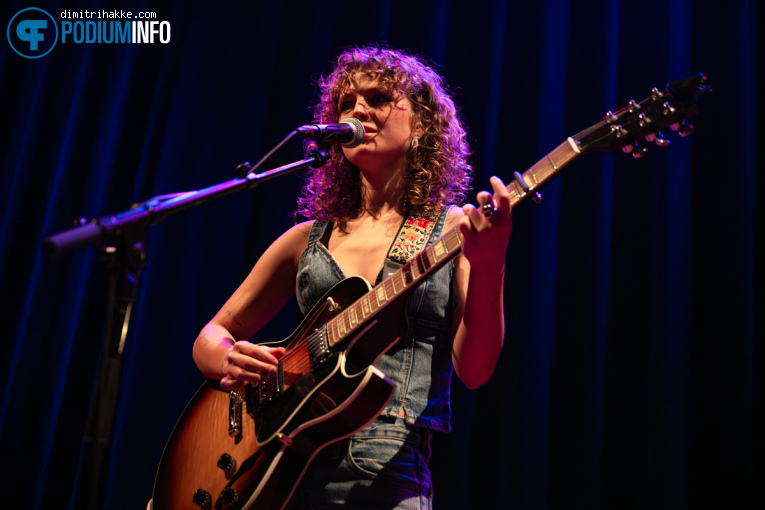 Lauren Ruth Ward - 20/03 - TivoliVredenburg foto