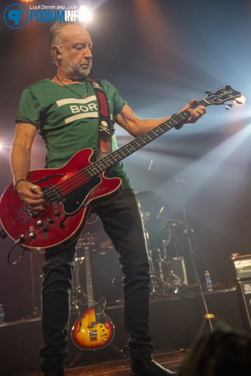 Peter Hook & The Light op Peter Hook & The Light - 17/03 - Melkweg foto