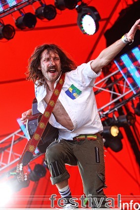 Gogol Bordello op Roskilde 2009 foto