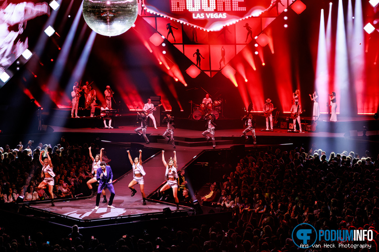 Bouke & The Elvis Matters Band op Bouke & The ElvisMatters Band - Viva Las Vegas - 20/03 - Ziggo Dome foto