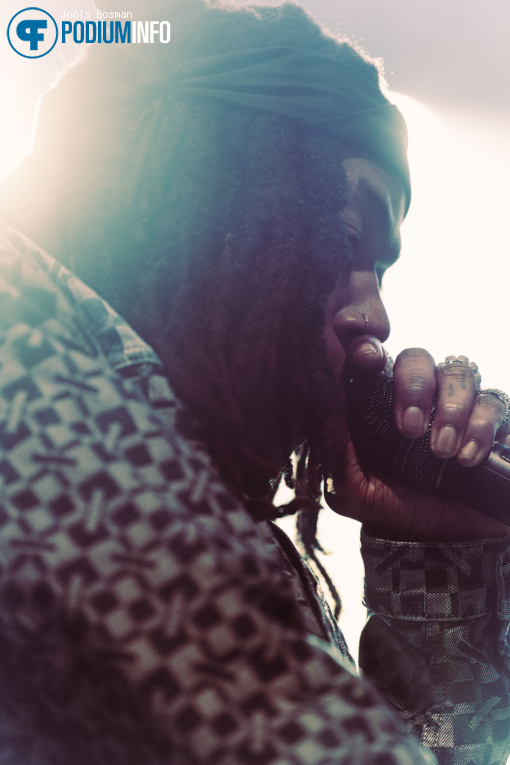 J.I.D op J.I.D. - 23/03 - 013 foto