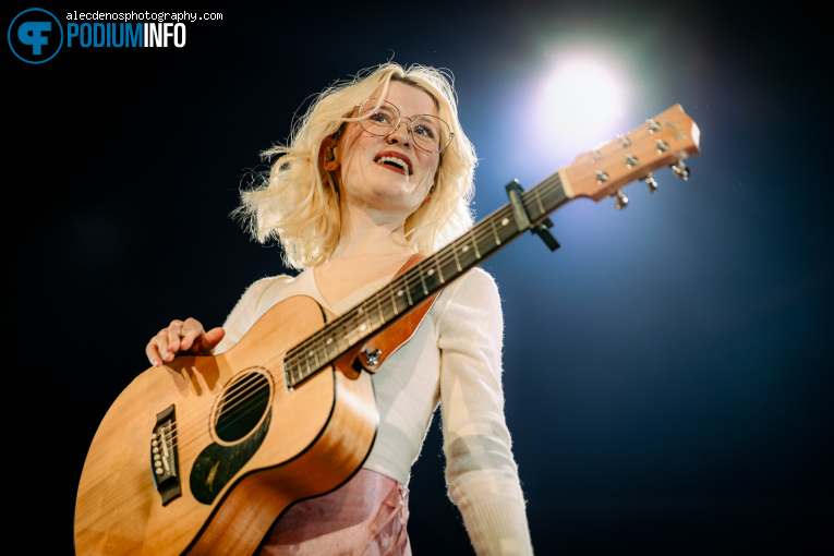 Maisie Peters op Maisie Peters - 18/03 - Melkweg foto