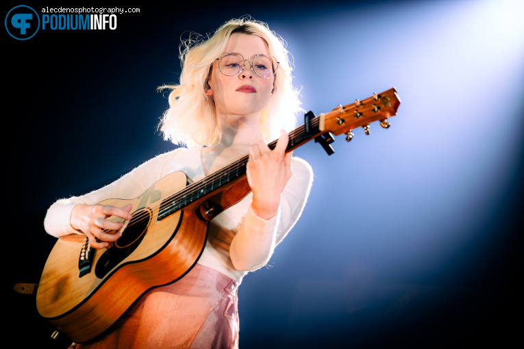 Maisie Peters op Maisie Peters - 18/03 - Melkweg foto