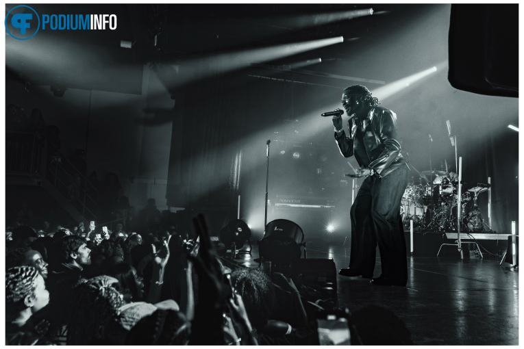 Odeal op Odeal - 31/03 - Melkweg foto