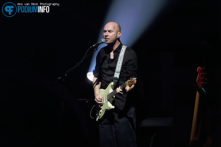 Milow op Milow - 01/04 - TivoliVredenburg foto