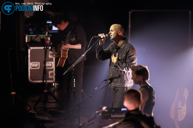 Milow op Milow - 01/04 - TivoliVredenburg foto