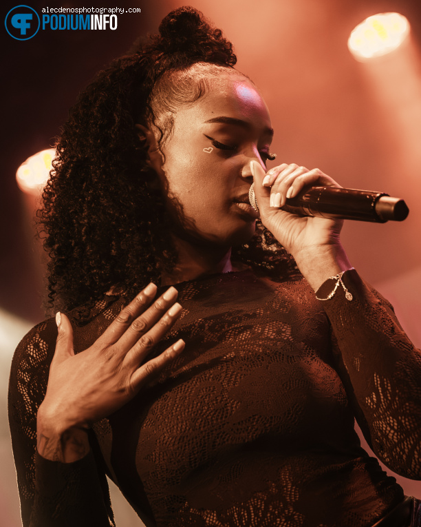 Nana Fofie op June Freedom - 02/04 - Melkweg foto