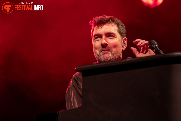 Acda en de Munnik op Paaspop Schijndel 2026 - Zondag foto