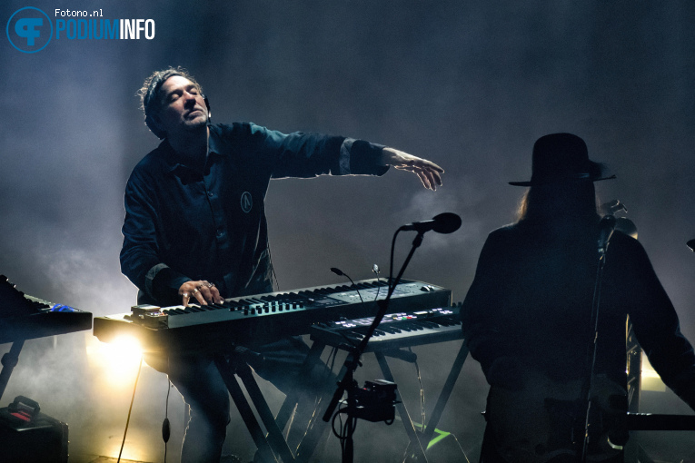 Archive op Archive - 30/03 - Paradiso foto