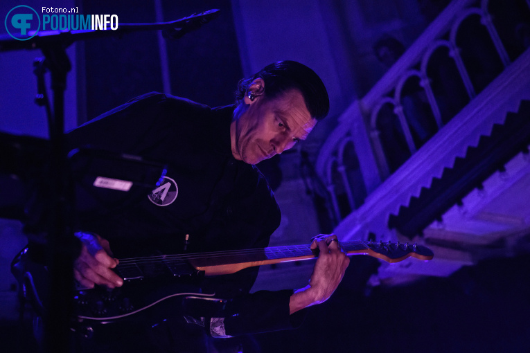 Archive op Archive - 30/03 - Paradiso foto