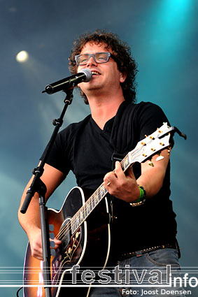 Guus Meeuwis op Bospop 2009 foto