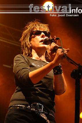 Lucinda Williams op Bospop 2009 foto