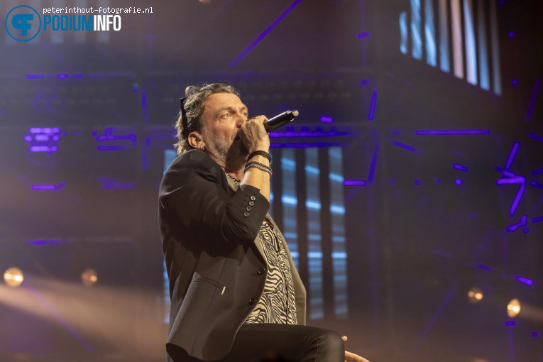 Coming On Strong op The Tribute - Live in Concert - 17/04 - Ziggo Dome foto