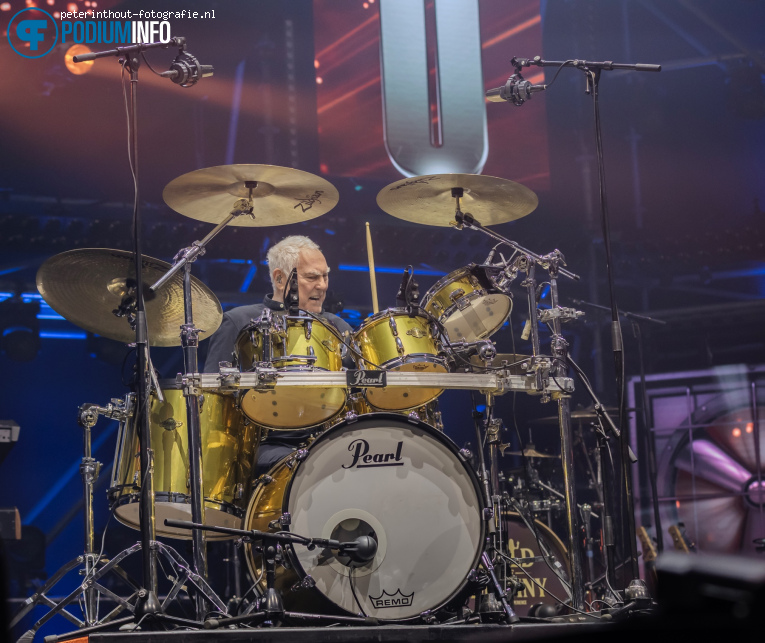 Coming On Strong op The Tribute - Live in Concert - 17/04 - Ziggo Dome foto