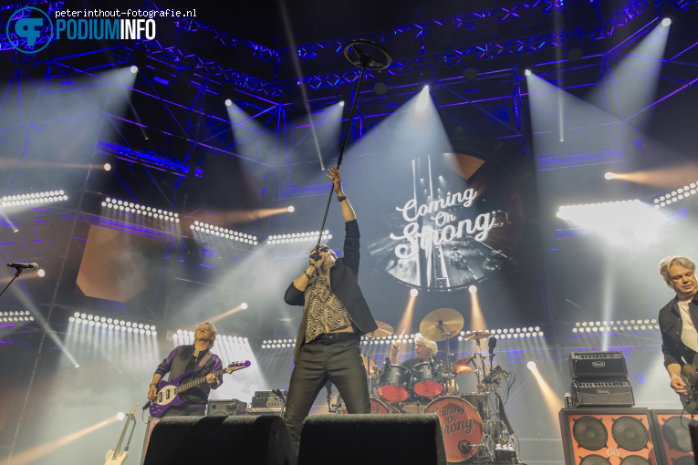 Coming On Strong op The Tribute - Live in Concert - 17/04 - Ziggo Dome foto