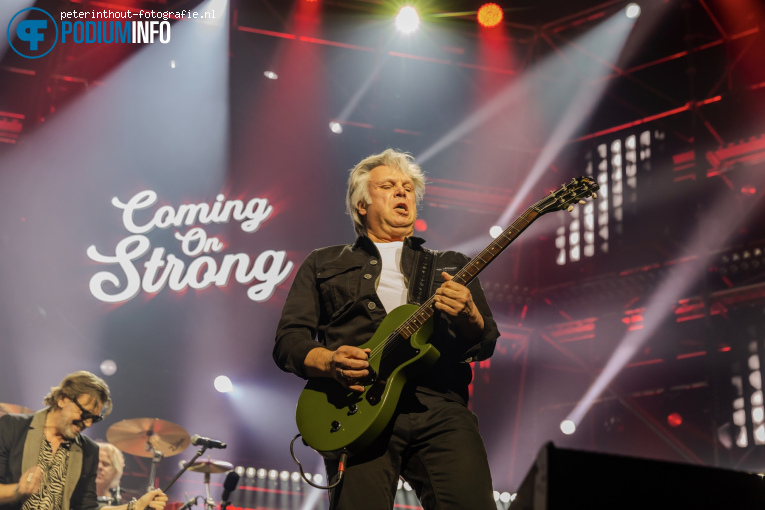 Coming On Strong op The Tribute - Live in Concert - 17/04 - Ziggo Dome foto