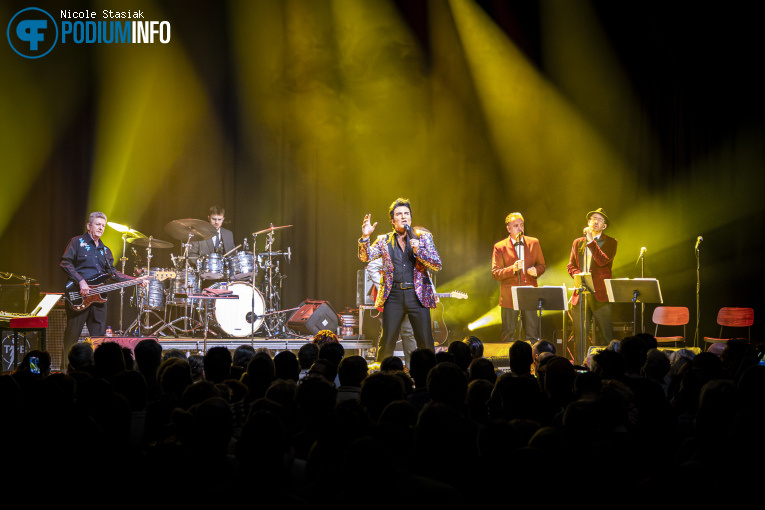 Dwight Icenhower op The Elvis Concert 2026 - Special 70th Anniversary Concert - 17/04 - Effenaar foto